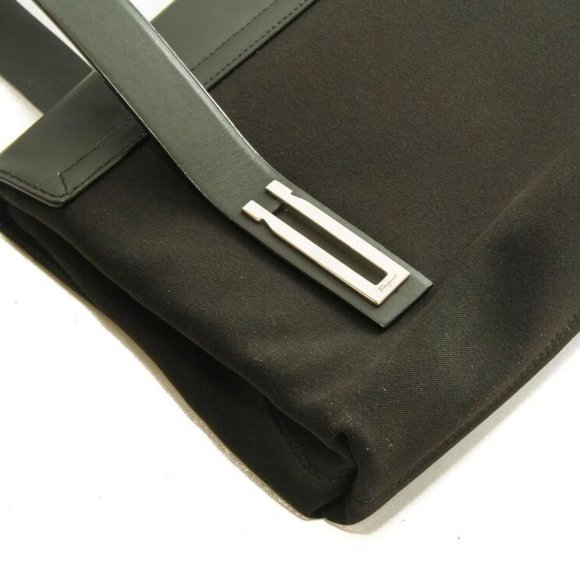 Authentic Salvatore Ferragamo Nylon black shoulder bag - Picture 8 of 12